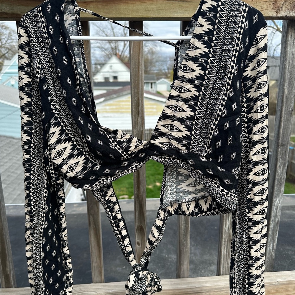 Windsor Black and White Patterned Crop Top